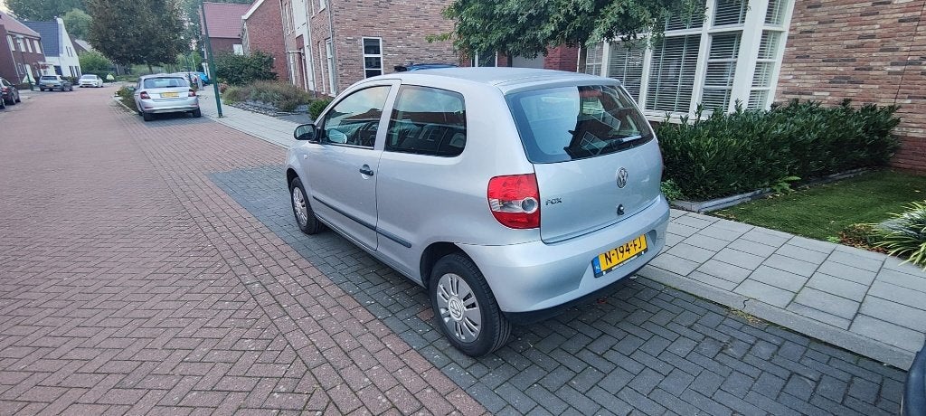 Volkswagen Fox 1.2 40KW 2005 Grijs, Auto's, Voorwielaandrijving, Stof, 1036 kg, 4 stoelen
