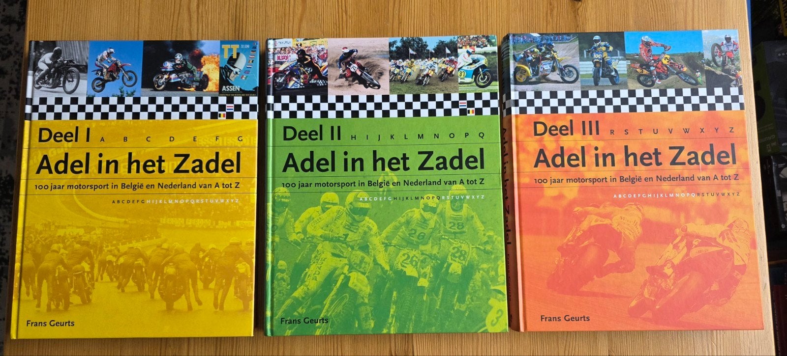 Adel in het Zadel Deel I, II, III - Zo goed als nieuw, Ophalen, Zo goed als nieuw