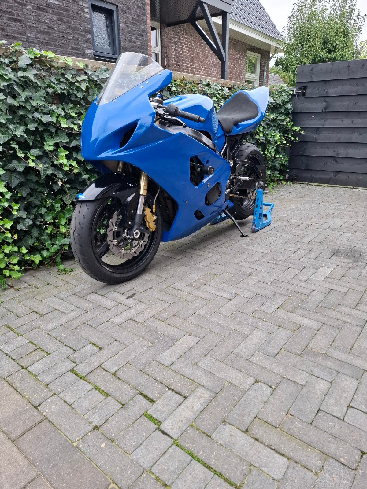 gsx-r 600 k5  circuitmotor, Motoren, Bedrijf, Super Sport