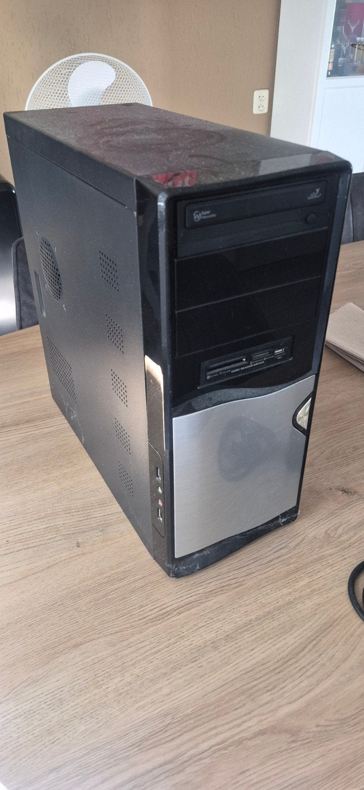 Desktop pc, Computers en Software, Computerbehuizingen, Ophalen, Gebruikt