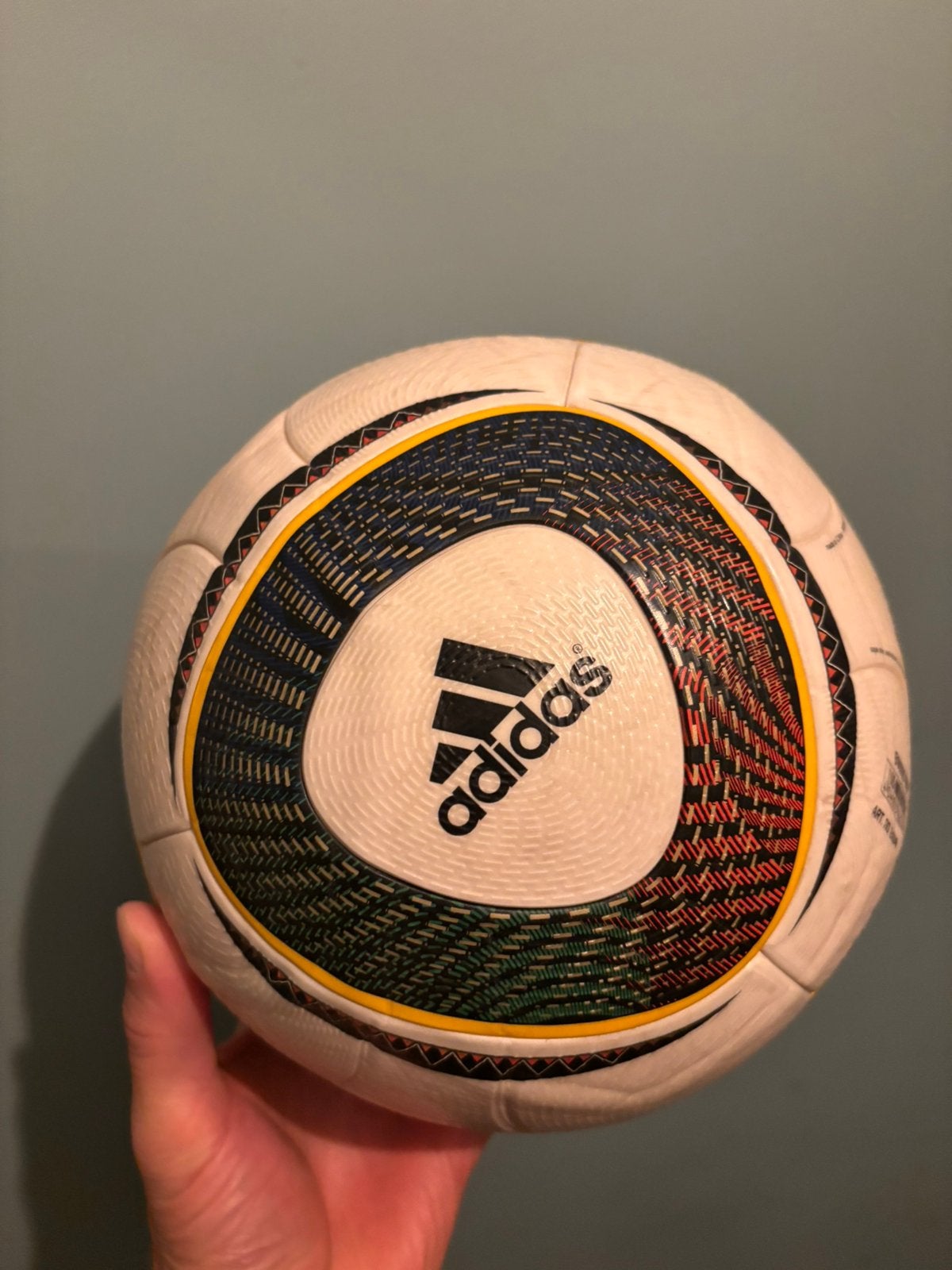 Adidas Jabulani (officiële wedstrijdbal WK 2010), Ophalen, Zo goed als nieuw