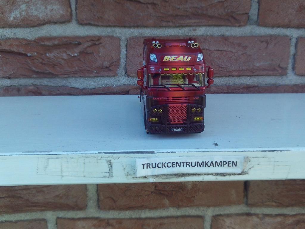 WSI  Daf  XF  105  Super  Space  Cab  van  Transports  Beau, Hobby en Vrije tijd, Ophalen of Verzenden, Nieuw, Bus of Vrachtwagen