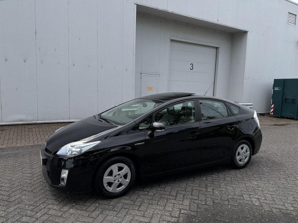 Toyota Prius 1.8 Executive - NAVI/XENON/JBL/LEER/CAMERA/NAP, 136 pk, Gebruikt, 4 cilinders, Zwart