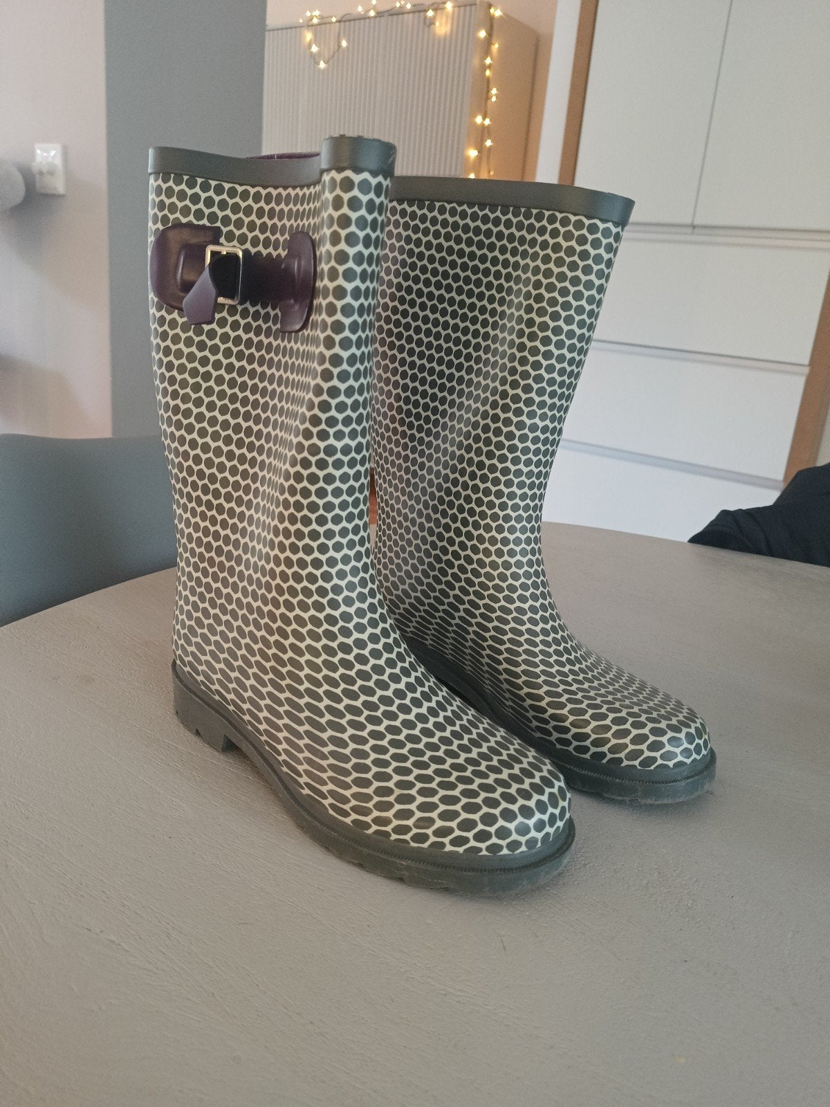 Stijlvolle Regenlaarzen met Hexagon Patroon, Ophalen of Verzenden, Regenlaarzen, Gedragen, Groen