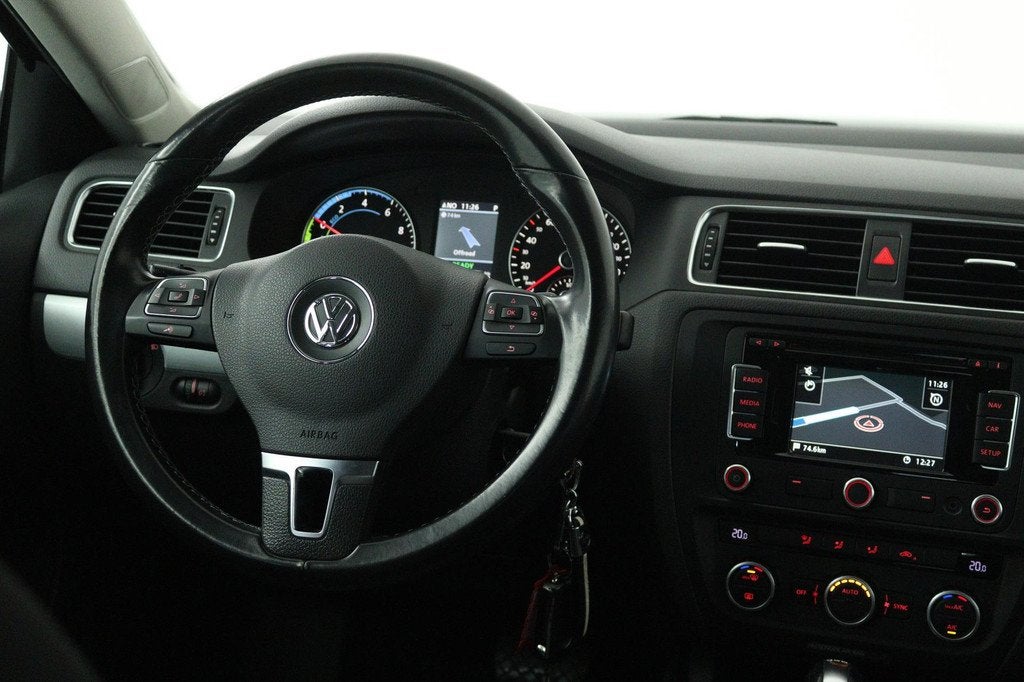 Volkswagen Jetta 1.4 TSI Hybrid Highline (ACHTERUITRIJCAMERA, Auto's, Volkswagen, Parkeersensor, Stof, Gebruikt, 4 cilinders
