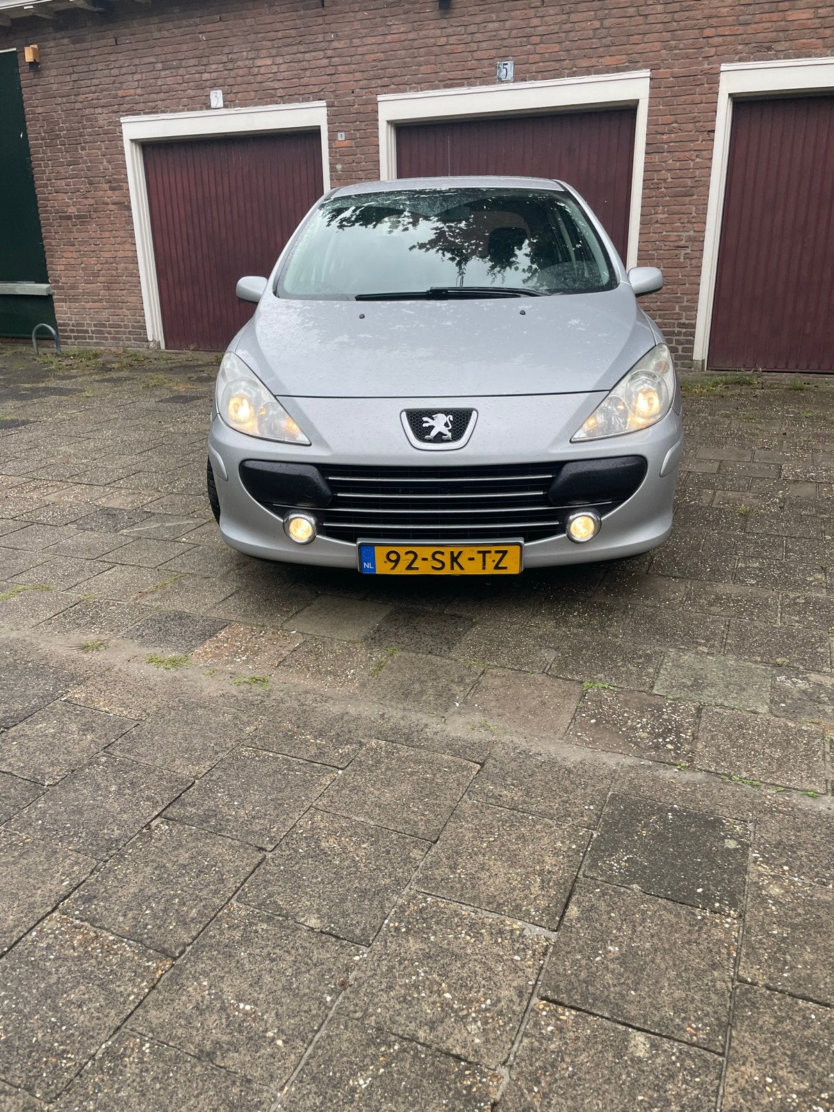 Peugeot 307 2.0 16V 5DR 2006 Grijs, Euro 5, 4 cilinders, Leder en Stof, Origineel Nederlands