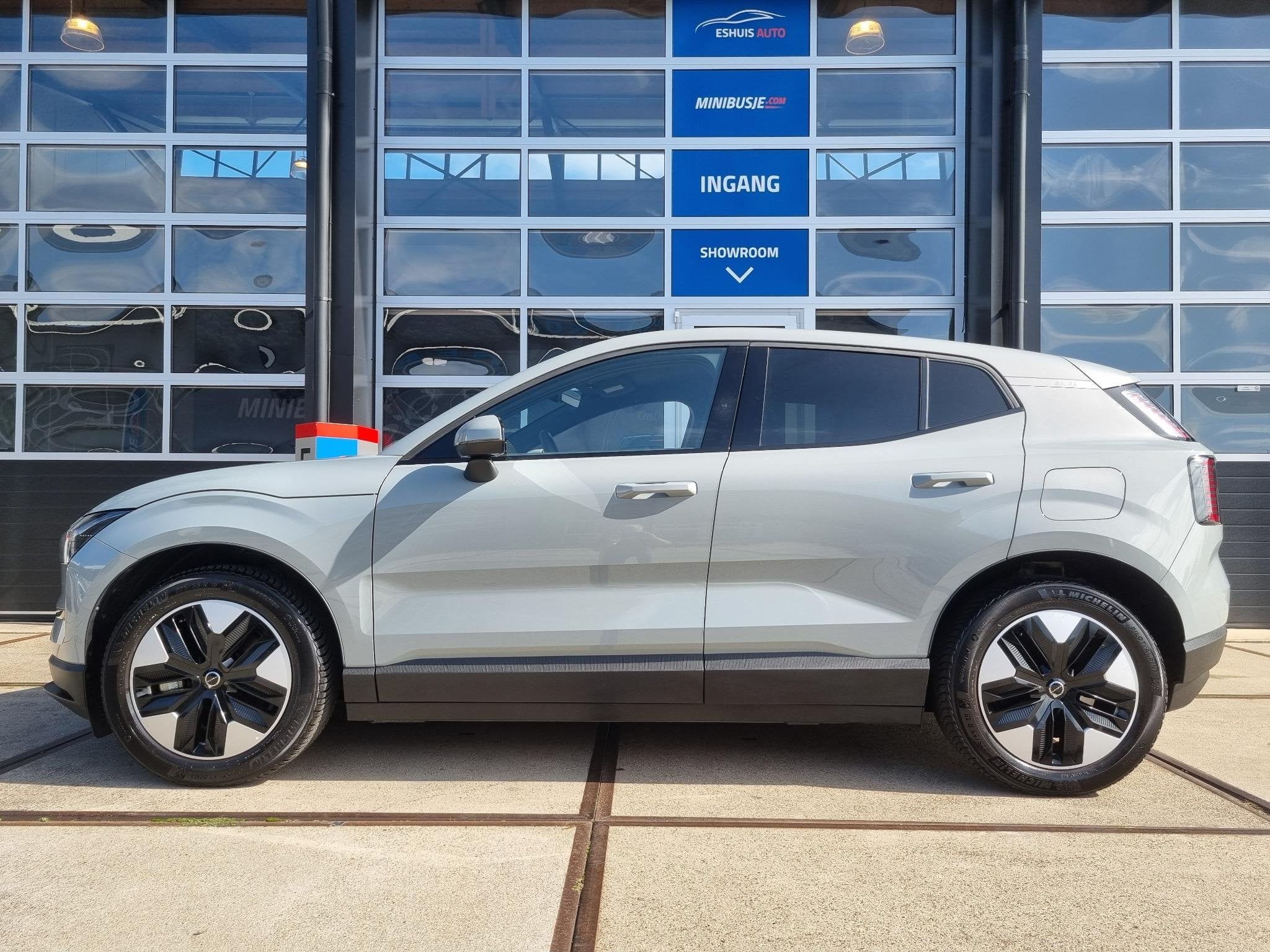 Volvo EX30 Single Motor Extended Range Core 69 kWh GOOGLE MA, Auto's, Automaat, Achterwielaandrijving, Gebruikt, EX30