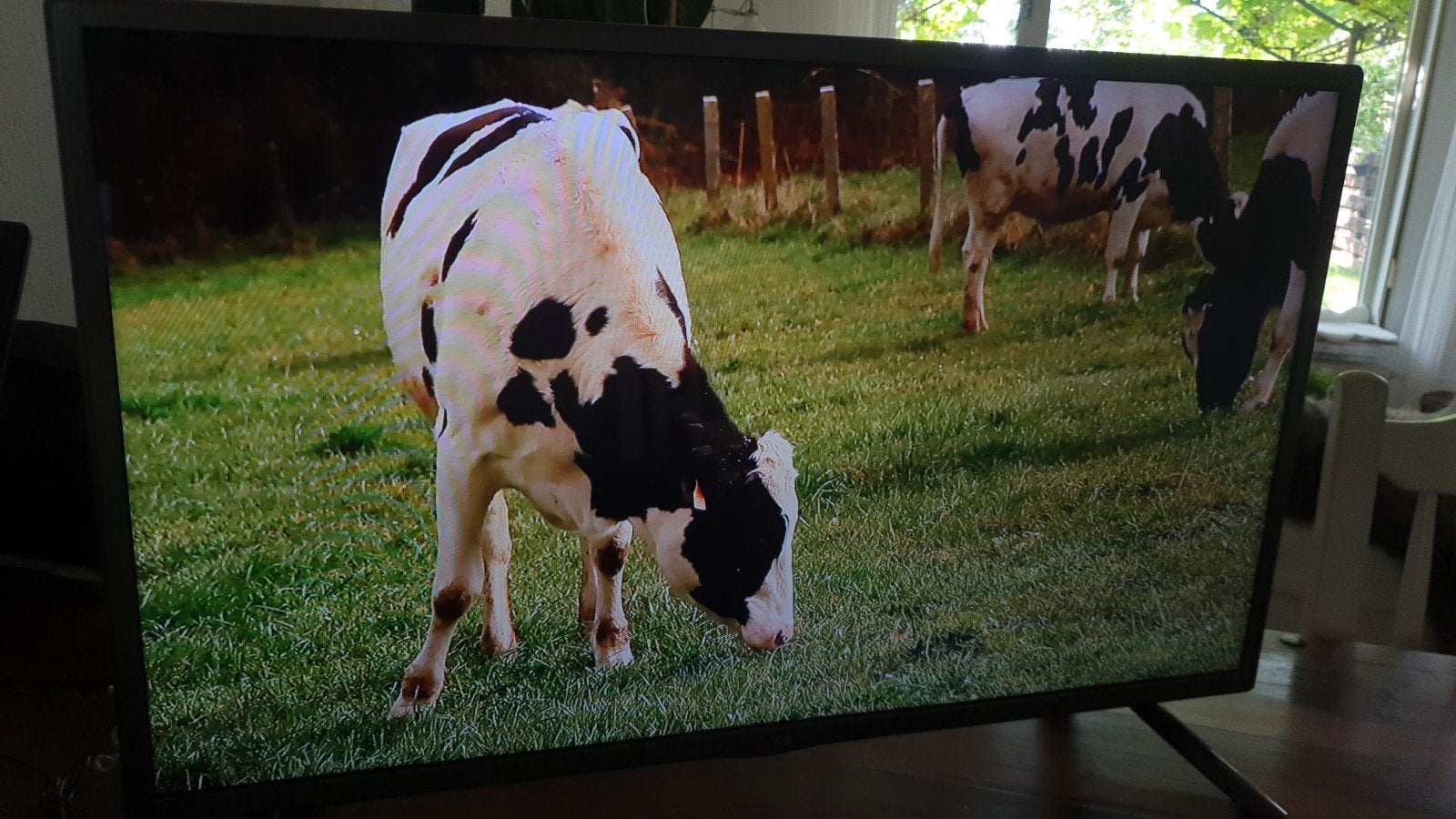 LG 32" FHD 1080 TV weinig gebruikt, Ophalen, LED, 50 Hz, Zo goed als nieuw