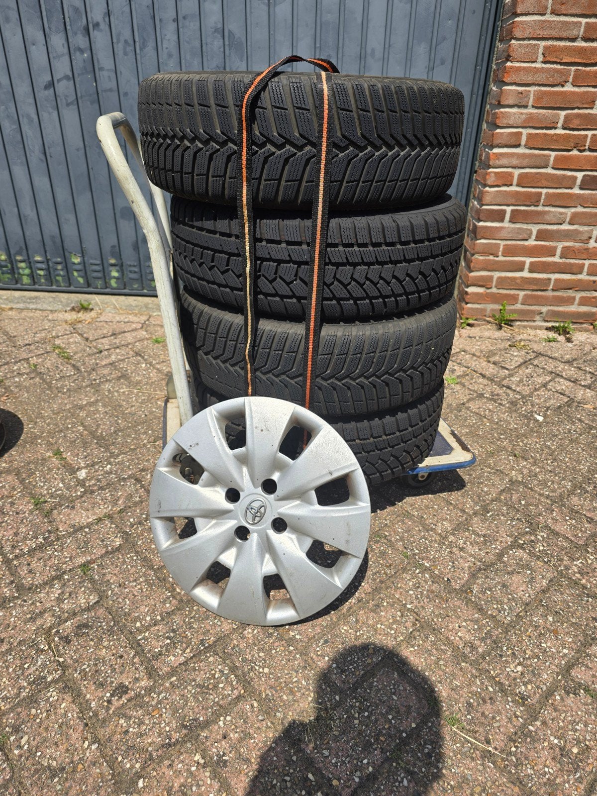 4 Winterbanden 185/60 R15 op stalen velg, Auto diversen, Auto-accessoires, Gebruikt, Ophalen