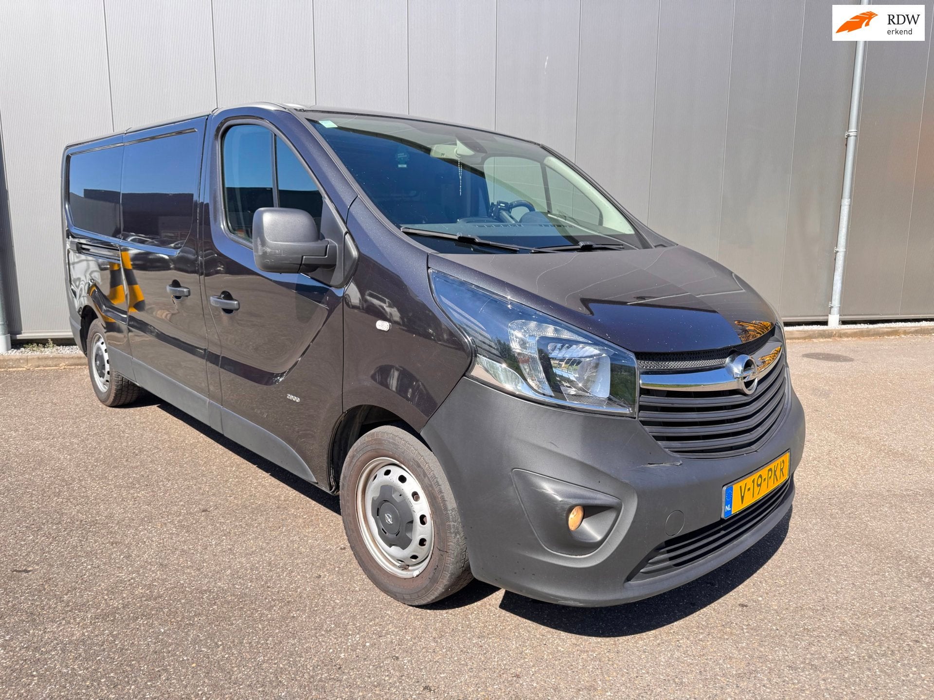 Opel Vivaro 1.6 CDTI L2H1 Edition AIRCO NAVI, Auto's, 121 pk, Gebruikt, Euro 6, 4 cilinders