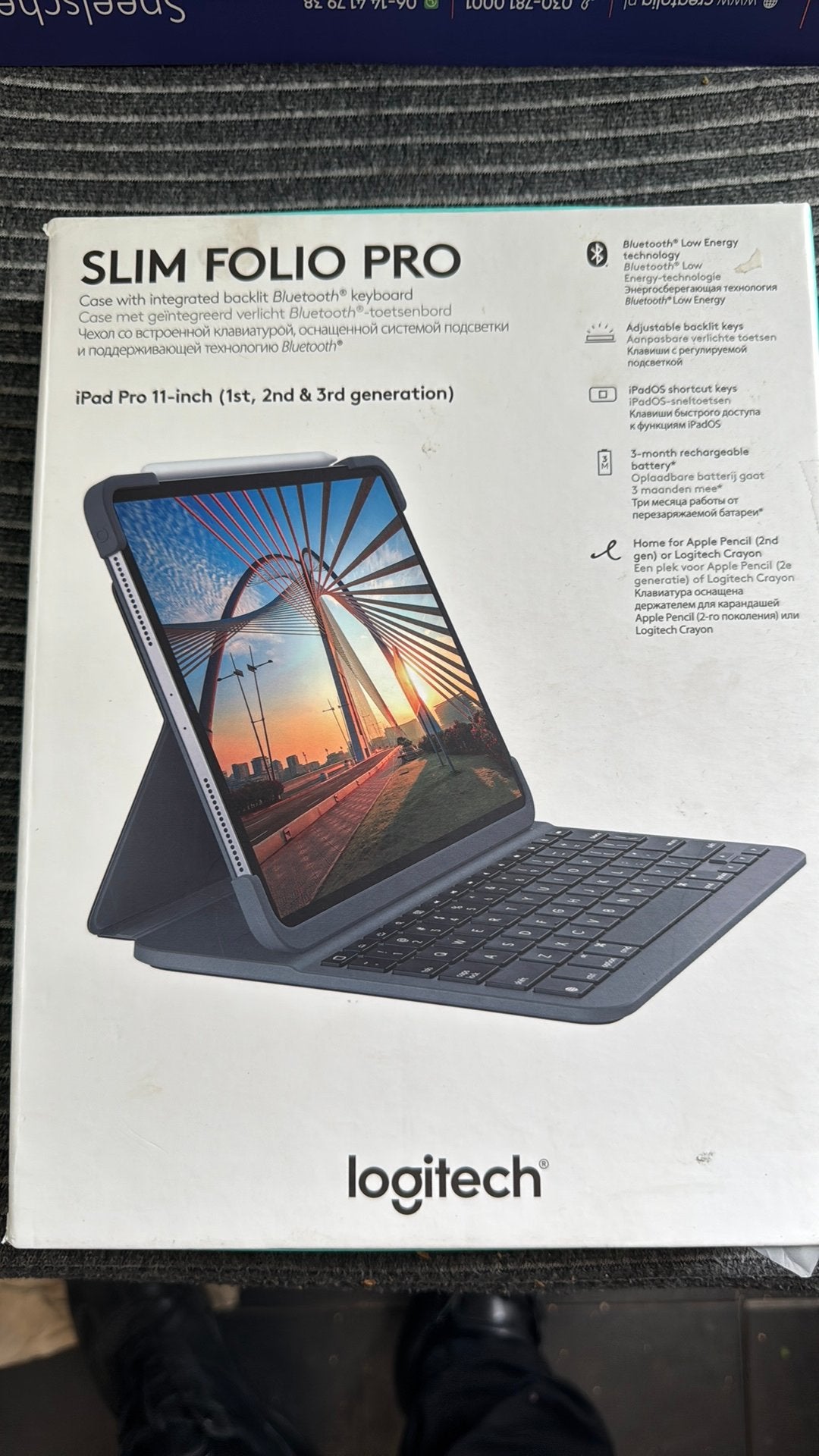 Logitech Slim Folio Pro, 11 inch, Nieuw, Bescherming voor- en achterkant, Ophalen of Verzenden