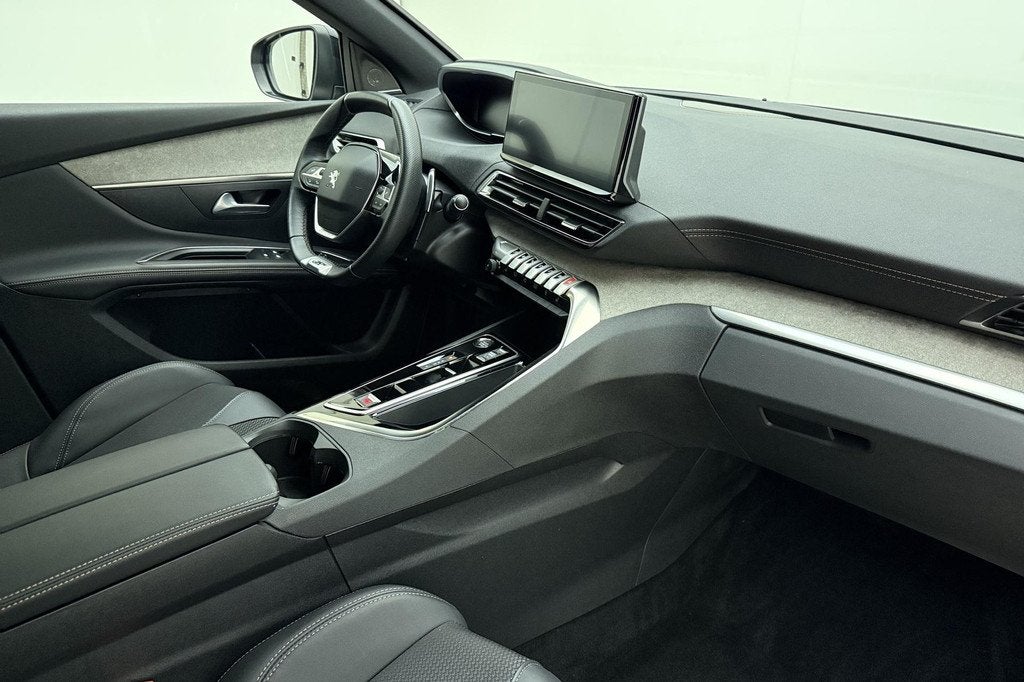 Peugeot 5008 1.2 Hybrid 136 GT | Focal Audio | Elektrische A, 145 pk, Euro 6, 1199 cc, Blauw