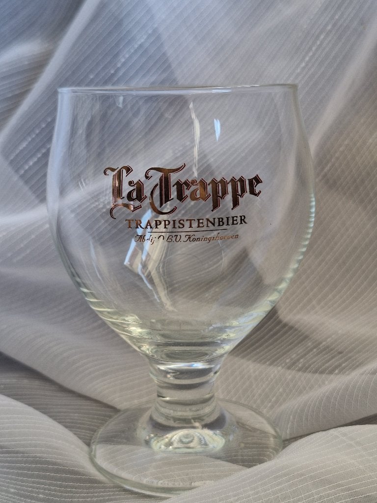LA TRAPPE glas nr. 2, Ophalen of Verzenden, Zo goed als nieuw, Bierglas