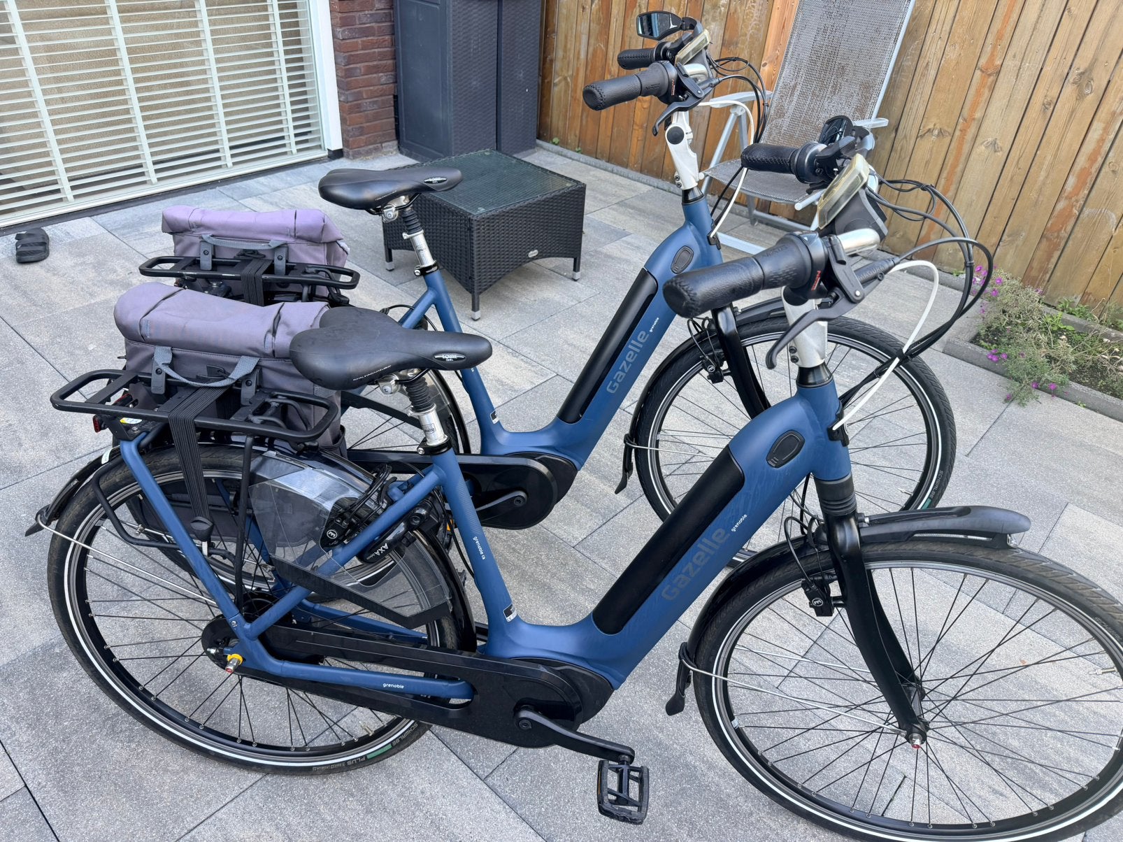 Set Gazelle grenoble C8, Fietsen en Brommers, Ophalen of Verzenden, Zo goed als nieuw, 47 tot 51 cm, 50 km per accu of meer
