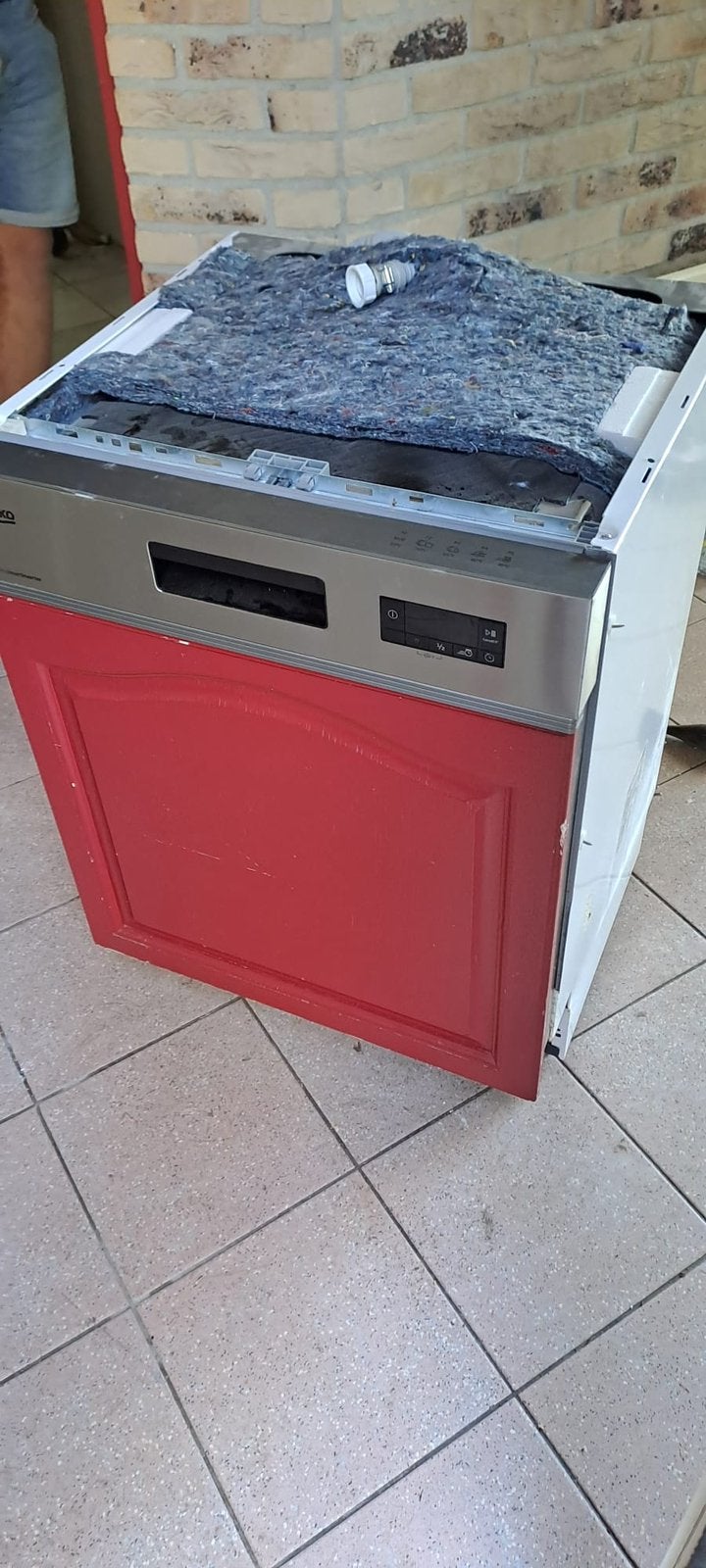 Vaatwaser 3 jaar oud  beko, Ophalen, Zo goed als nieuw, 85 tot 90 cm