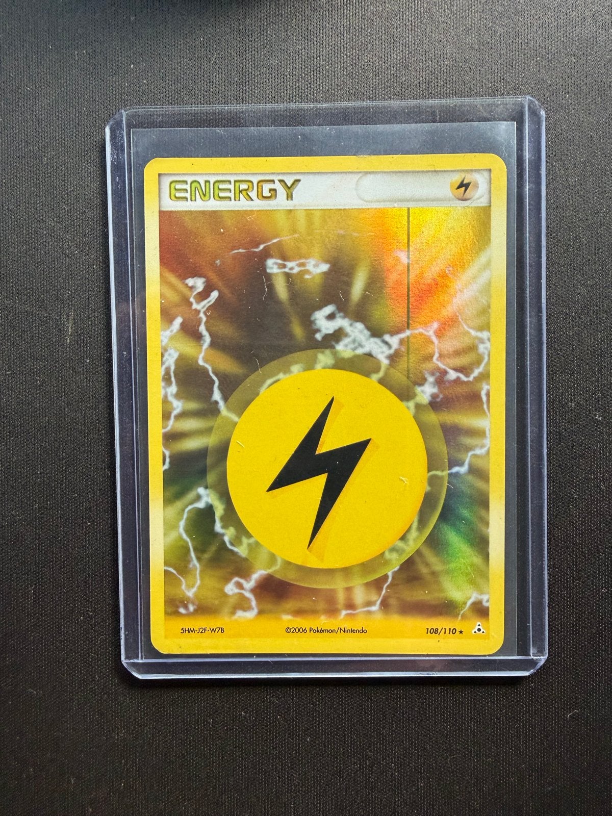 Lightning Energy 108/110, Hobby en Vrije tijd, Verzamelkaartspellen | Pokémon, Ophalen of Verzenden, Zo goed als nieuw, Losse kaart