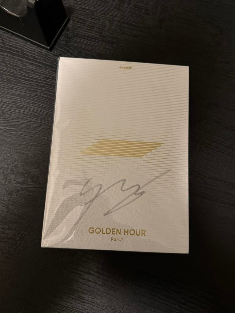 ATEEZ Golden Hour: Part. 1 signed Mingi album, Verzamelen, Muziek, Artiesten en Beroemdheden, Ophalen of Verzenden, Zo goed als nieuw