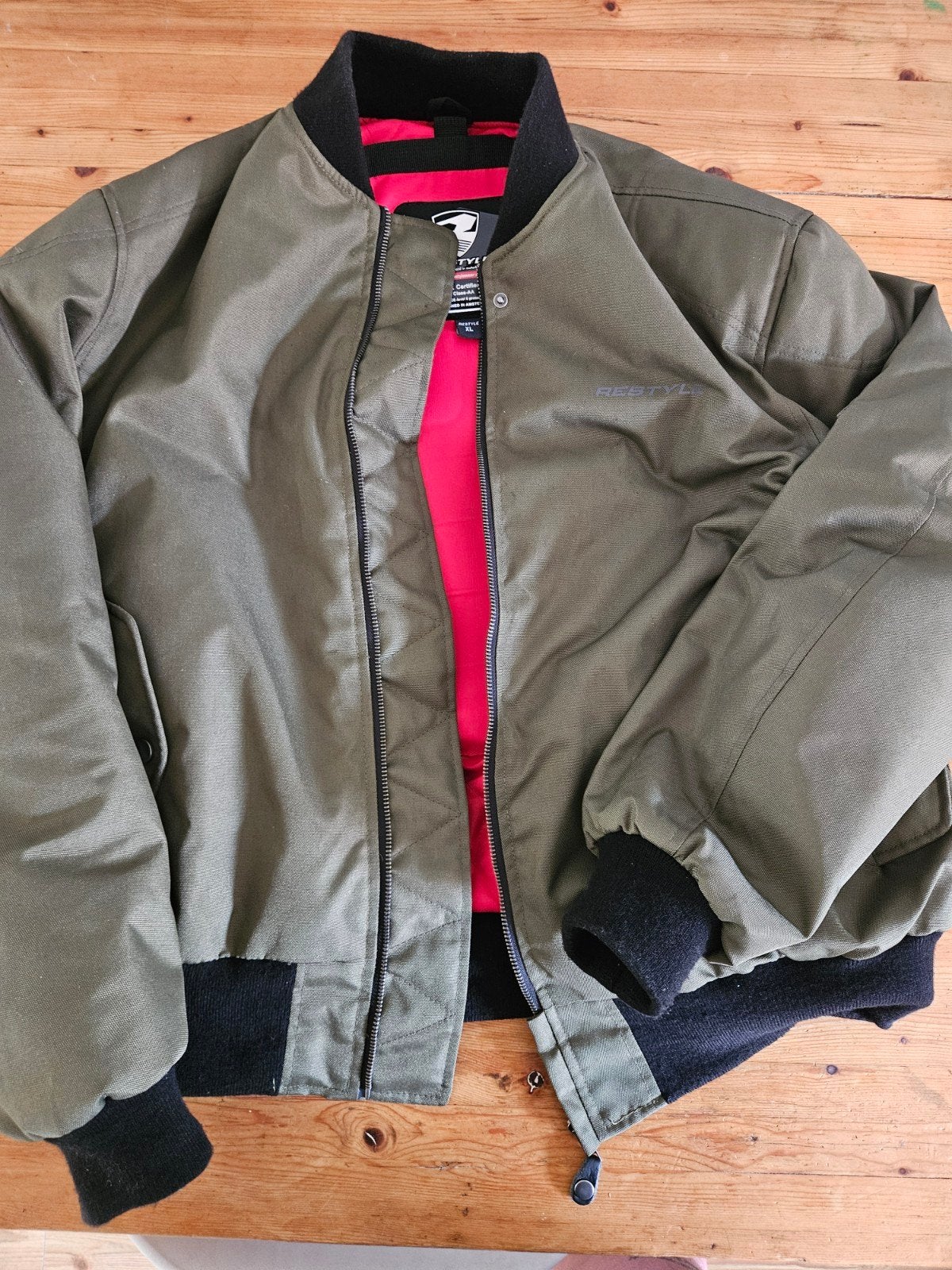 Restyle CE Bomberjack XL, Ophalen of Verzenden, Tweedehands, Jas | textiel, Restyle
