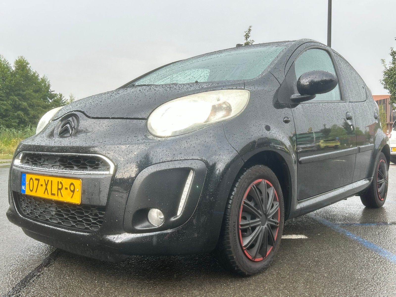 Citroën C1 1.0i 68PK 5D 2012 Zwart AIRCO CarPlay, Voorwielaandrijving, Stof, Zwart, 4 stoelen