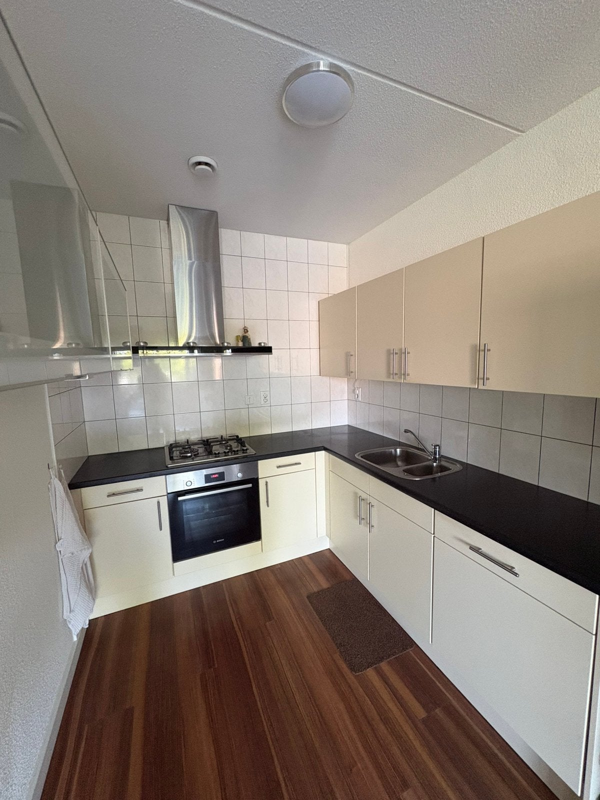 Keuken ( vanille kleur), Huis en Inrichting, Keuken | Complete keukens, Ophalen, Gebruikt, Overige typen, Hoogglans of Gelakt