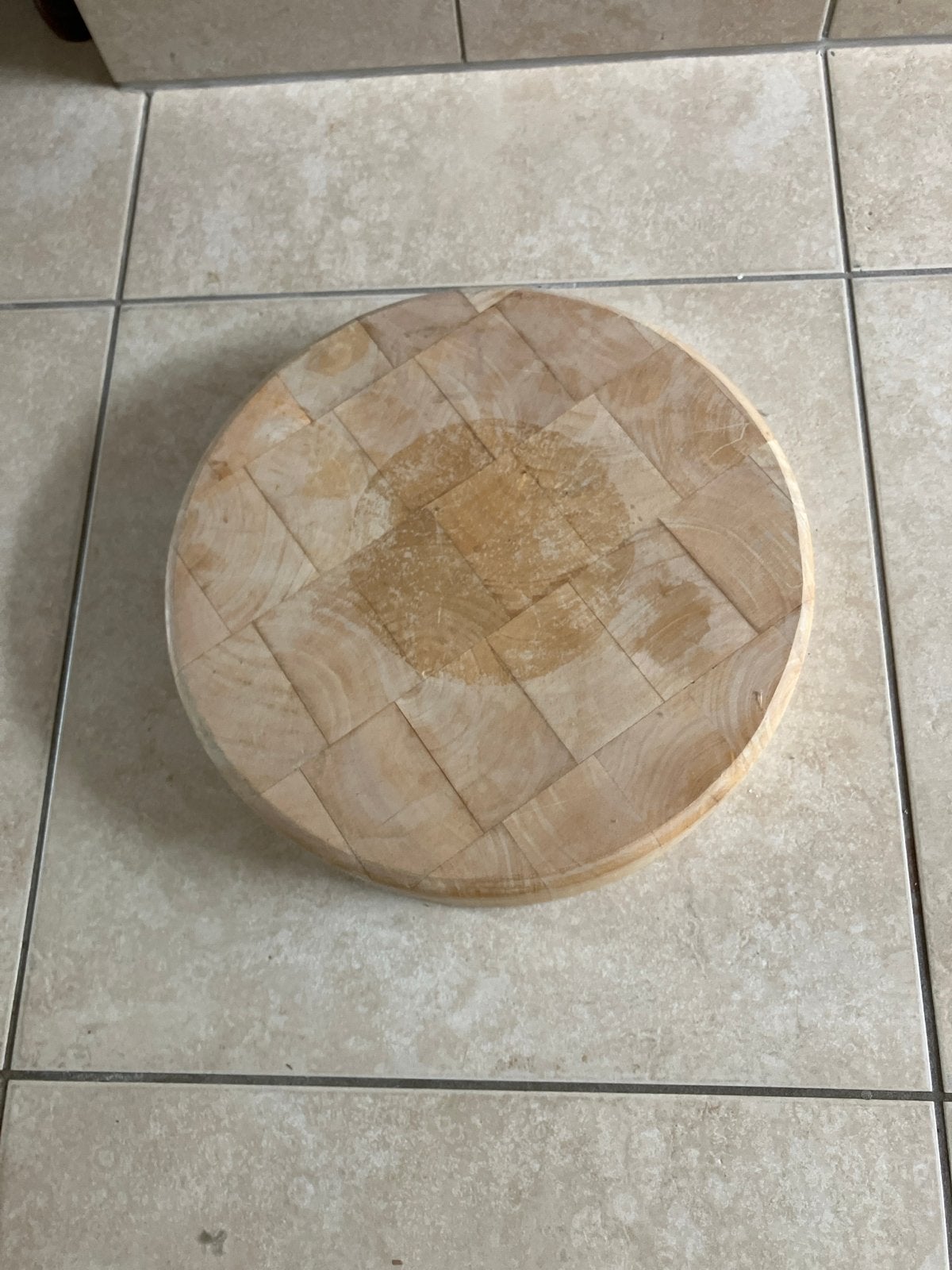 Ronde houten snijplank / serveerplank, Huis en Inrichting, Keuken | Keukenbenodigdheden, Gebruikt, Snij-/serveerplank, Hout, Bruin