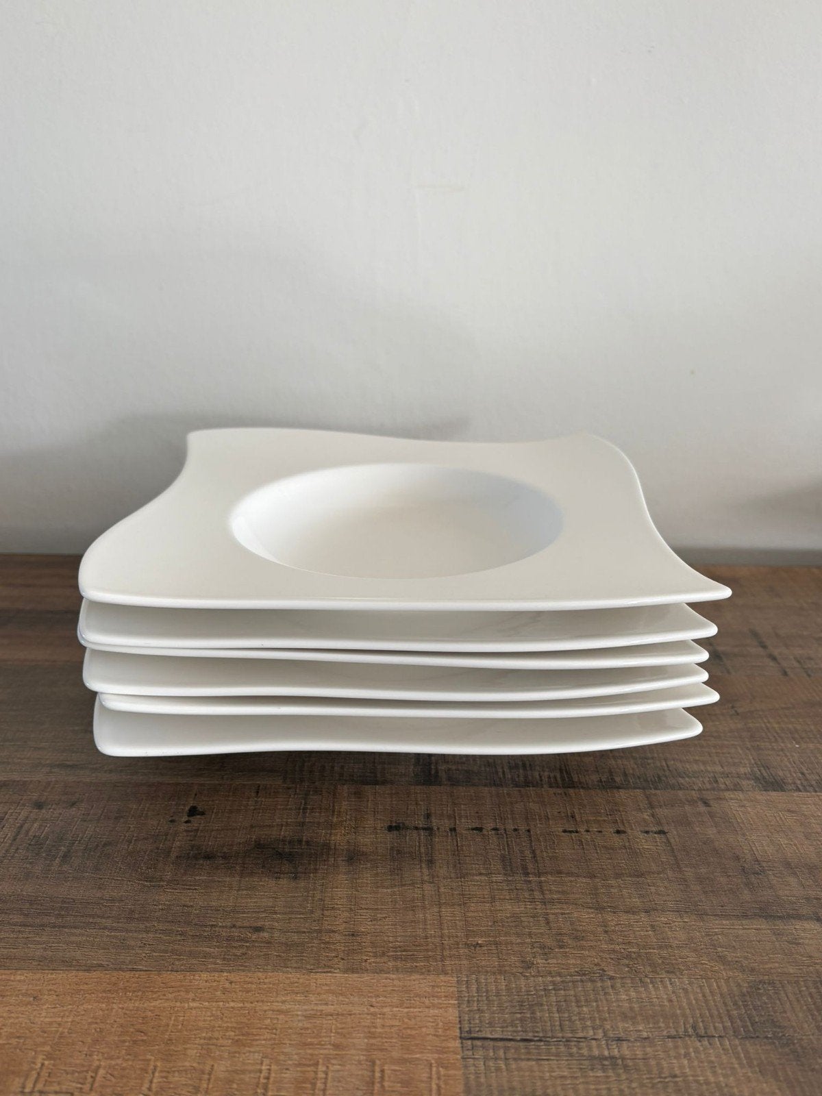 4 Villeroy & Boch Wave soepborden 25x25 cm, Huis en Inrichting, Keuken | Servies, Zo goed als nieuw, Bord(en), Overige stijlen
