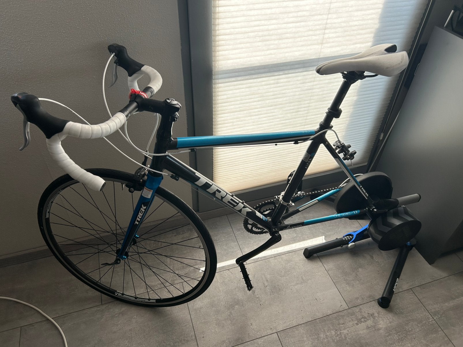 Wahoo kickR core + Trek fiets, Minder dan 10 versnellingen, Gebruikt, Aluminium, Ophalen