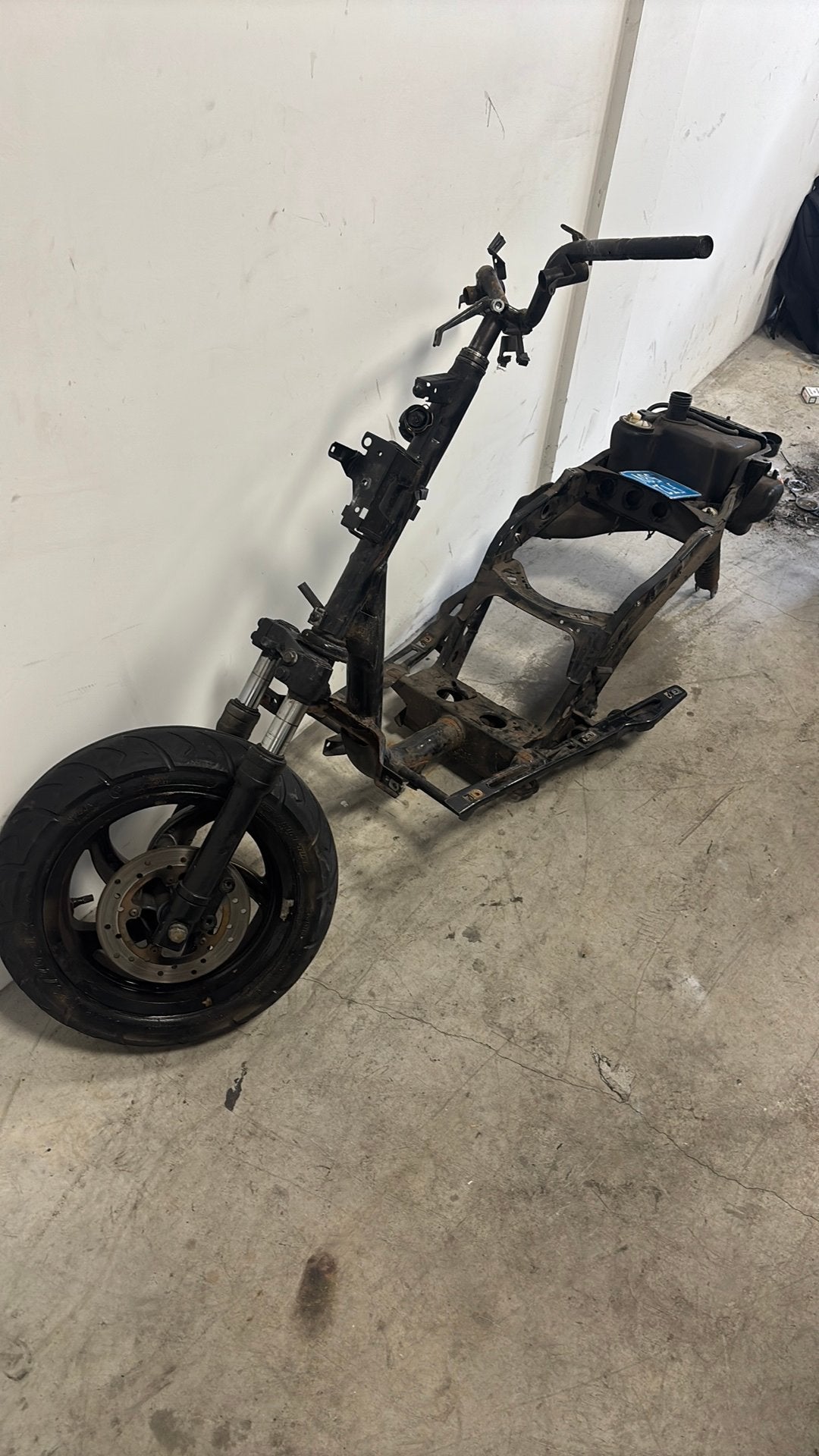 Fly frame mag voor heel weinig weg, Ophalen, Zo goed als nieuw, Frame