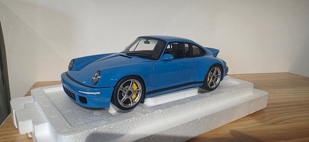 Porsche Ruf SCR 911 (964) Maxico Blue 1/18 Almost Real, Hobby en Vrije tijd, Modelauto's | 1:18, Ophalen of Verzenden, Zo goed als nieuw