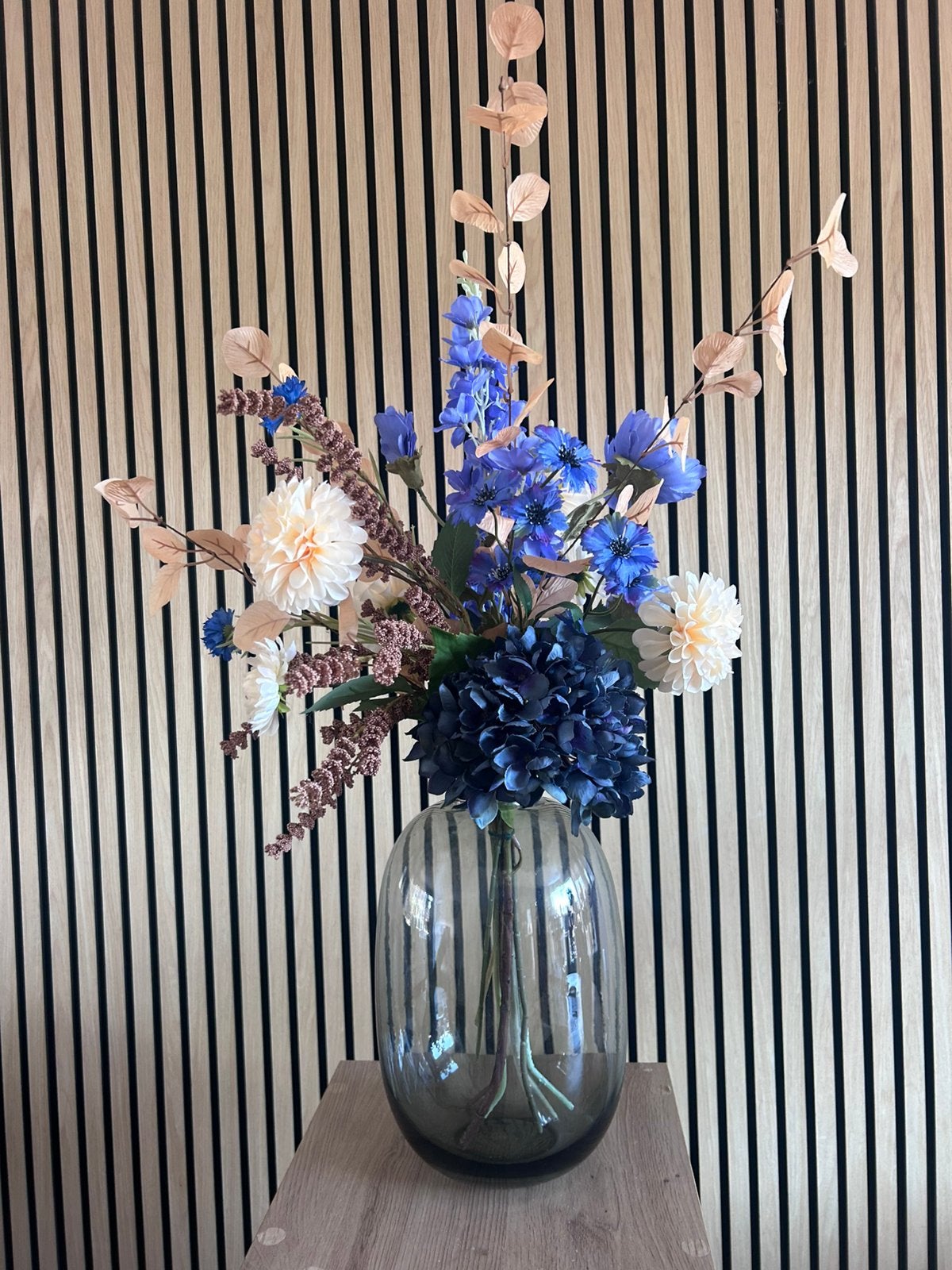 Glazen vaas met zijden bloemen | Blauw kunstbloemen boeket, Ophalen, ., Nieuw, .