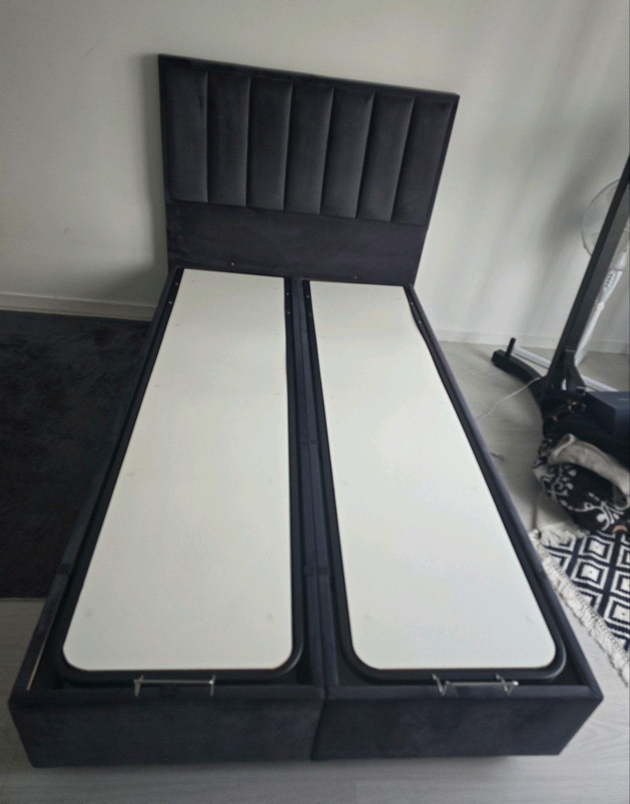Boxspring 120x200 met opbergruimte, Ophalen, Zwart, Zo goed als nieuw, Twijfelaar