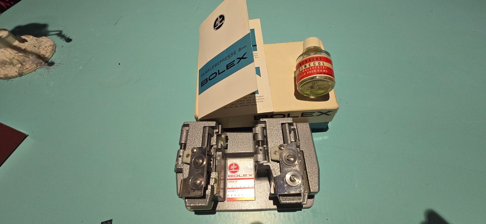 Bolex filmklebepresse 8mm met accessoires, Ophalen of Verzenden, Accessoire