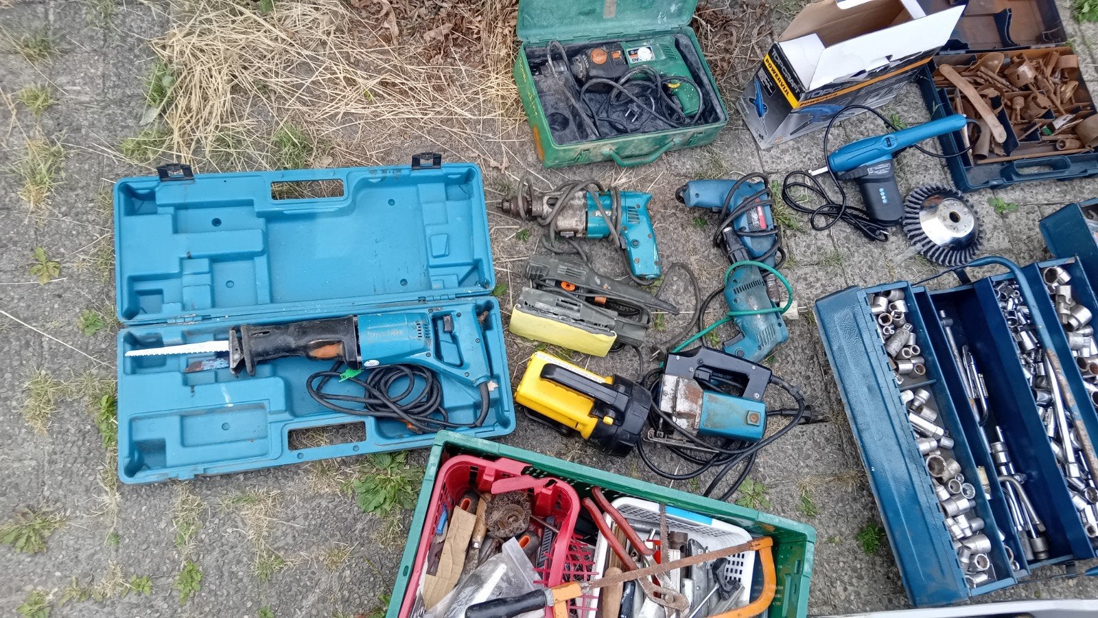 elektrisch en hand gereedschap, Doe-het-zelf en Verbouw, Gereedschap | Handgereedschap, Ophalen, Gebruikt, Overige typen, Makita