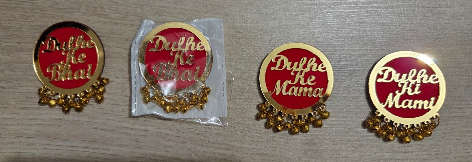 Set van 4 Indiase bruiloft speldjes/buttons, Ophalen of Verzenden, Nieuw, Overige onderwerpen, Speldje of Pin