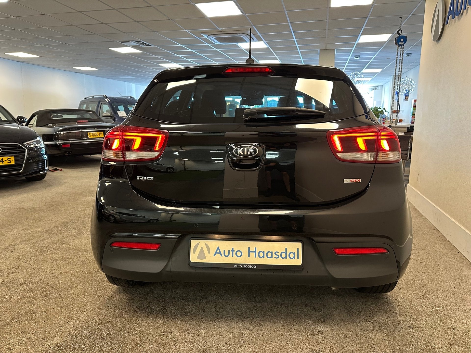 Foto 6 van Kia RIO 1.0 TGDI|120PK|PLATINUM|LEDER|PANO|LED|17"|FULL OPTI