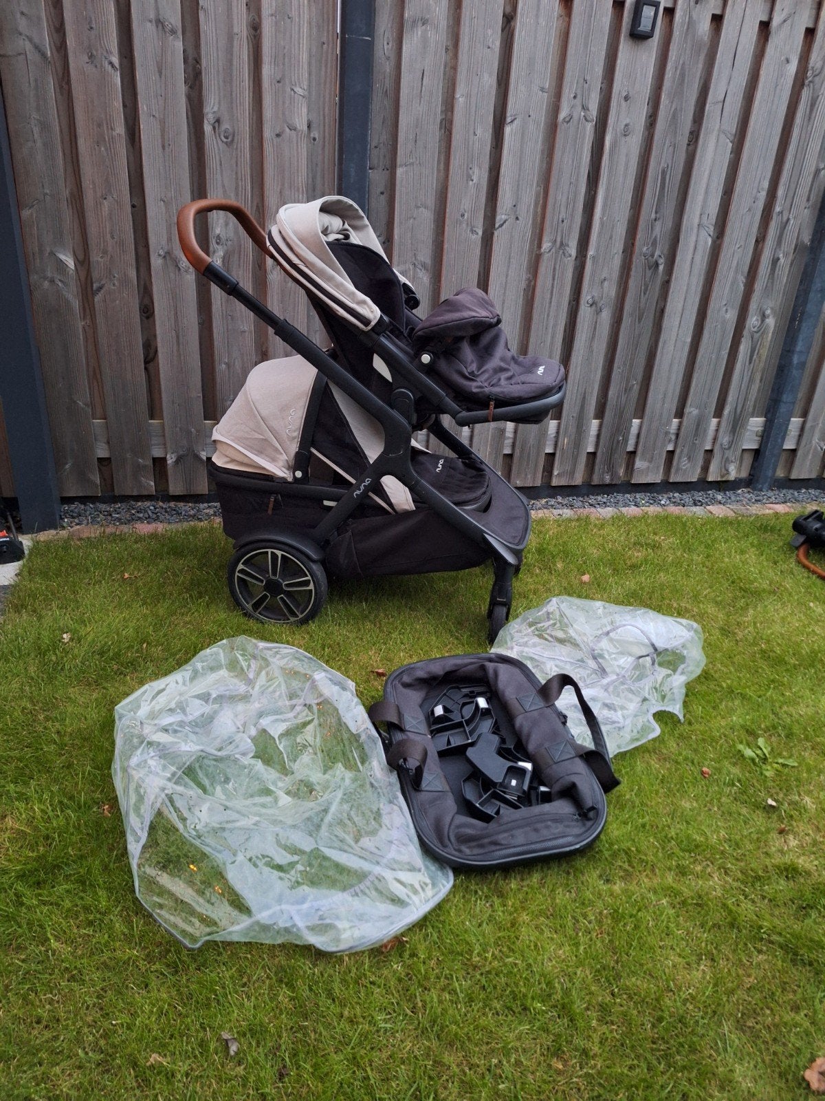 Complete Nuna Demi Grow wandelwagen met reiswieg en zitjes, Gebruikt, Ophalen, Overige merken, Duowagen