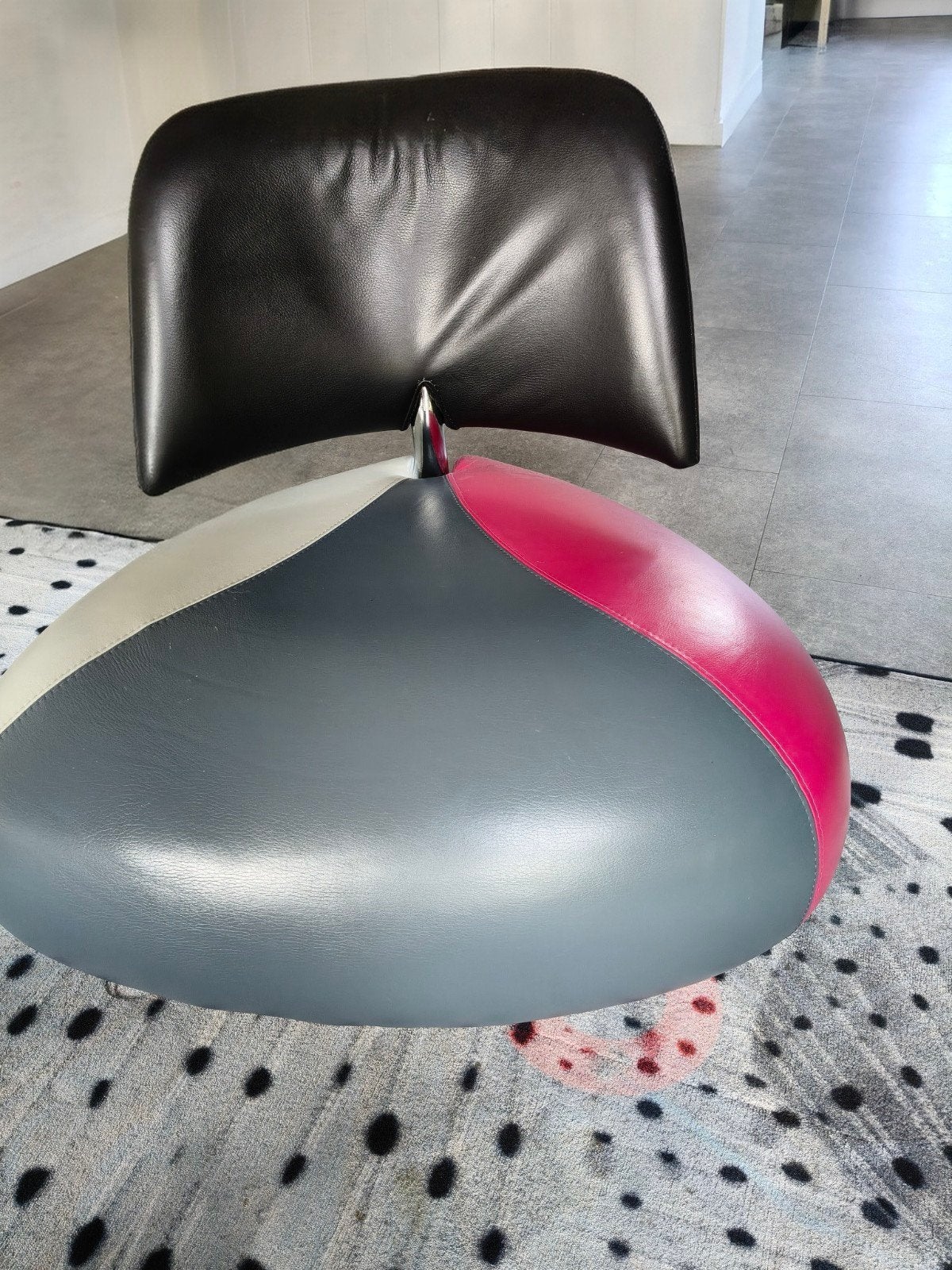 TWEE LEOLUX PALLONES, Huis en Inrichting, Ophalen, Zo goed als nieuw, 75 tot 100 cm, Leer