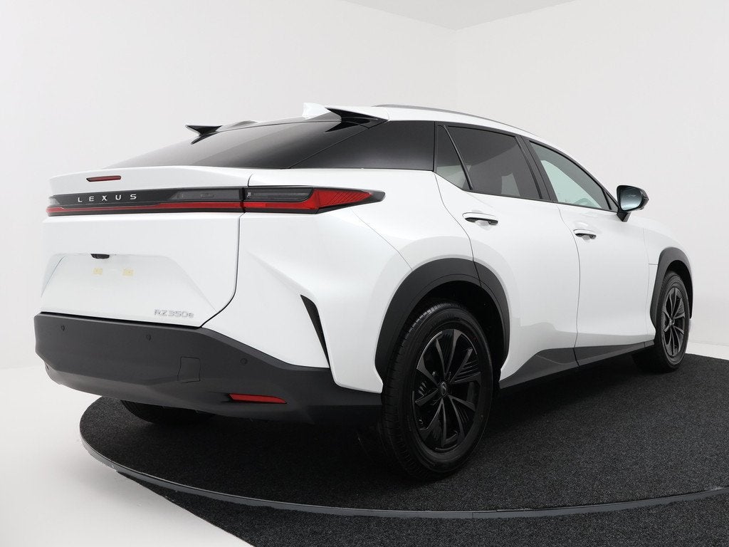 Lexus RZ 350e Luxury Line 77 kWh (bj 2026, automaat), Auto's, 12 maanden, Wit, Leder, Automatische klimaatregeling