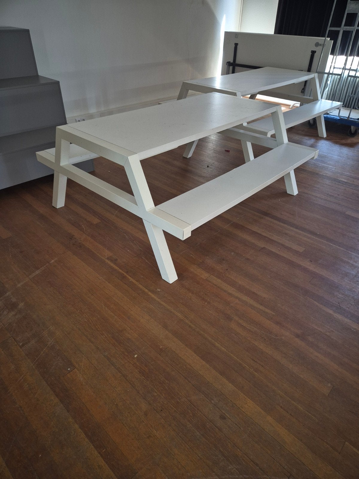Witte picknicktafel met bankjes, Tuin en Terras, Ophalen