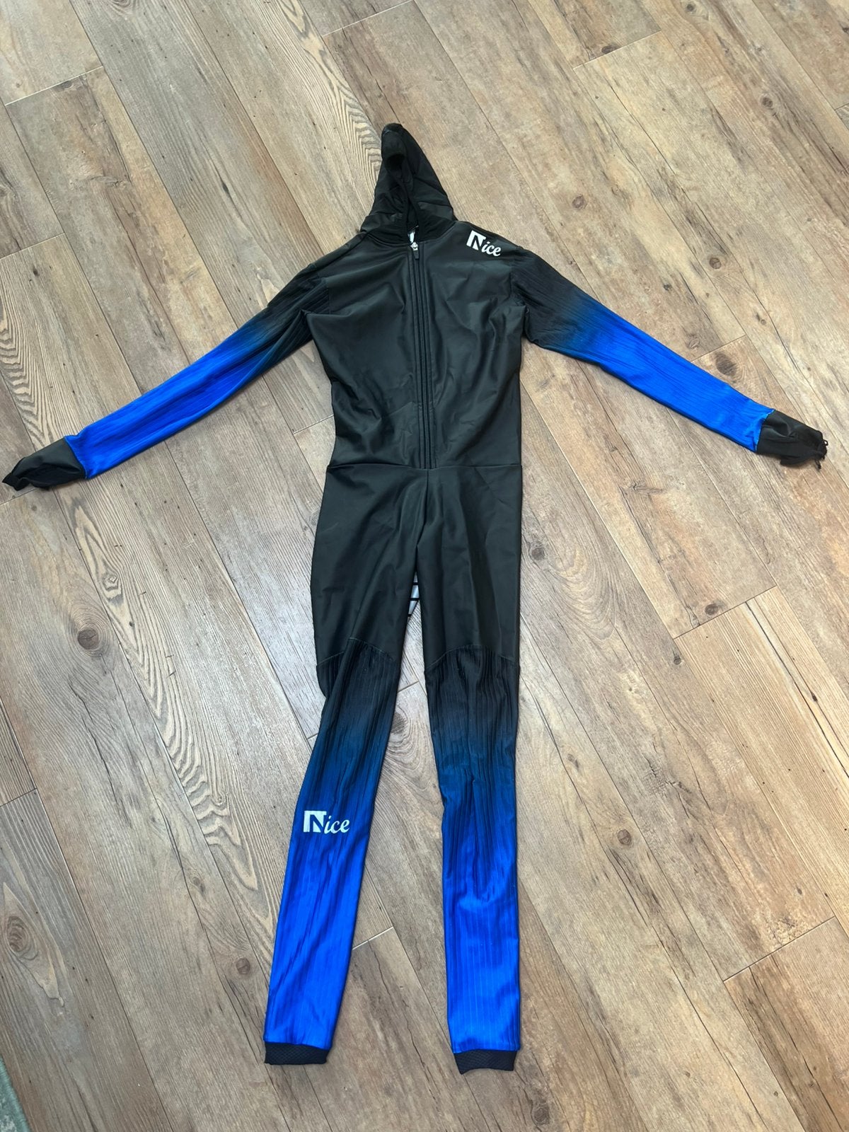 Schaatspak Nice rubber, Sport en Fitness, Schaatsen, Ophalen of Verzenden, Zo goed als nieuw, Overige typen, Overige merken