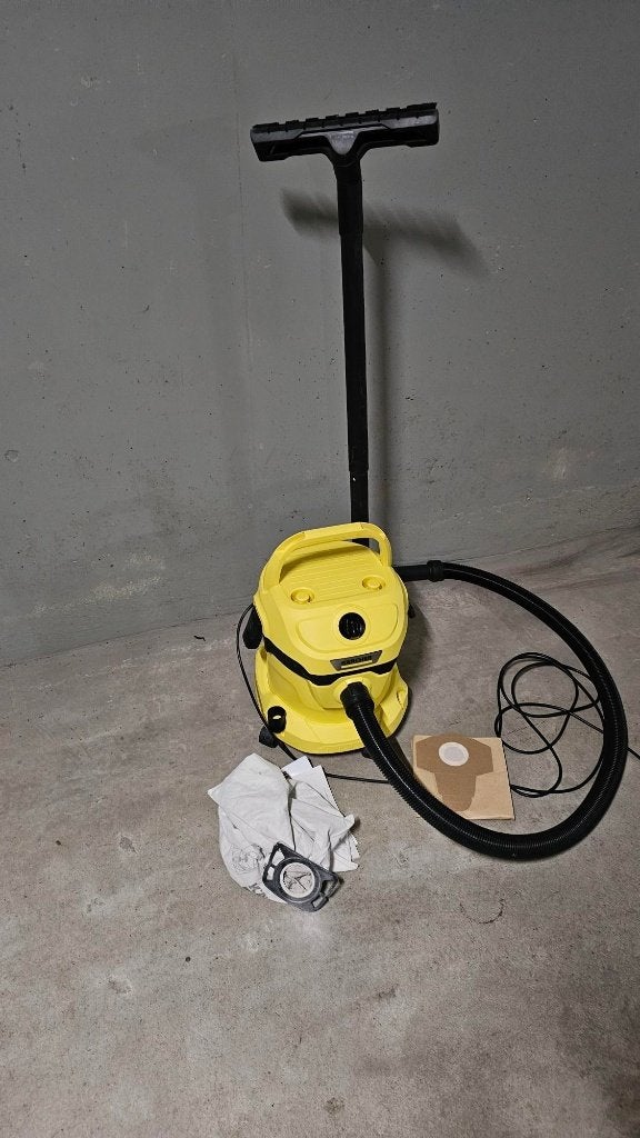 karcher stofzuiger, Ophalen, Zo goed als nieuw, Waterstofzuiger