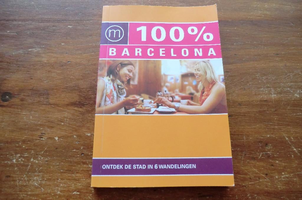 reisgids - 100% Barcelona (2018) / de stad in 6 wandelingen, Overige merken, Europa, Ophalen of Verzenden, Zo goed als nieuw