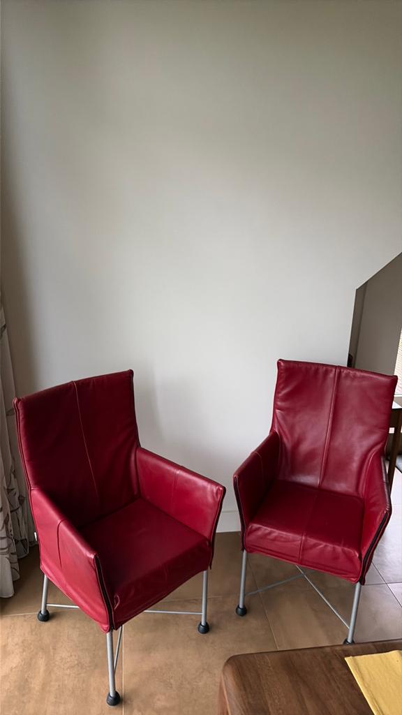 2 Montis rood leren stoelen Chaplin design Gerard vd Berg, Ophalen, Modern design, Gebruikt, Twee
