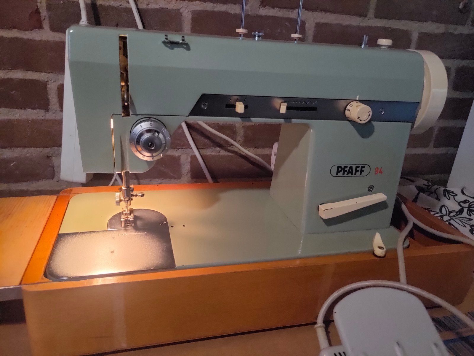 PFAFF 94 oersterk naaimachine, ook jeans., Ophalen of Verzenden, Zo goed als nieuw, Naaimachine, Pfaff