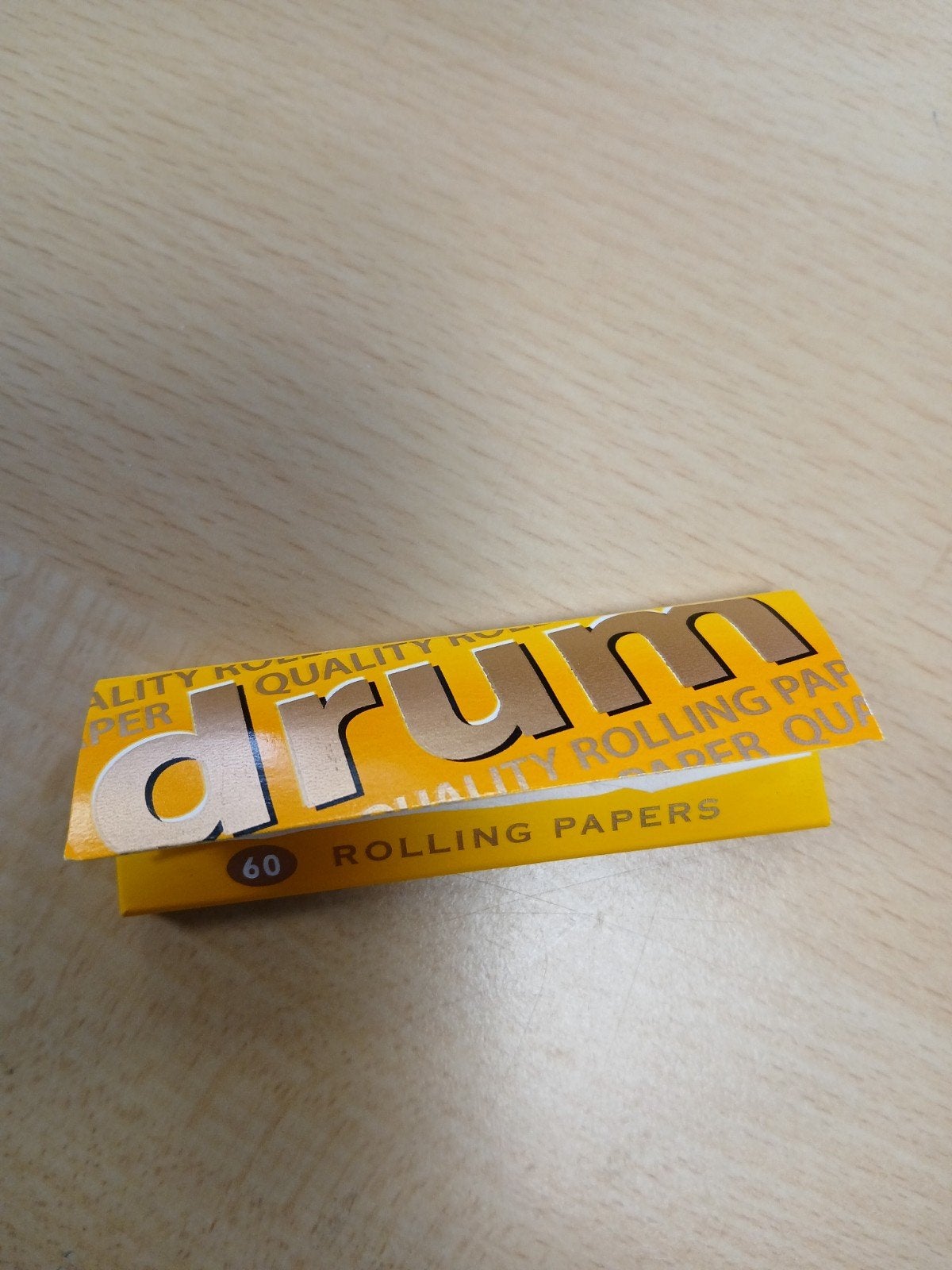 Partij Drum vloeipapier - Doos van 88 stuks, Verzamelen, Ophalen of Verzenden, Nieuw, Sigarenbandjes