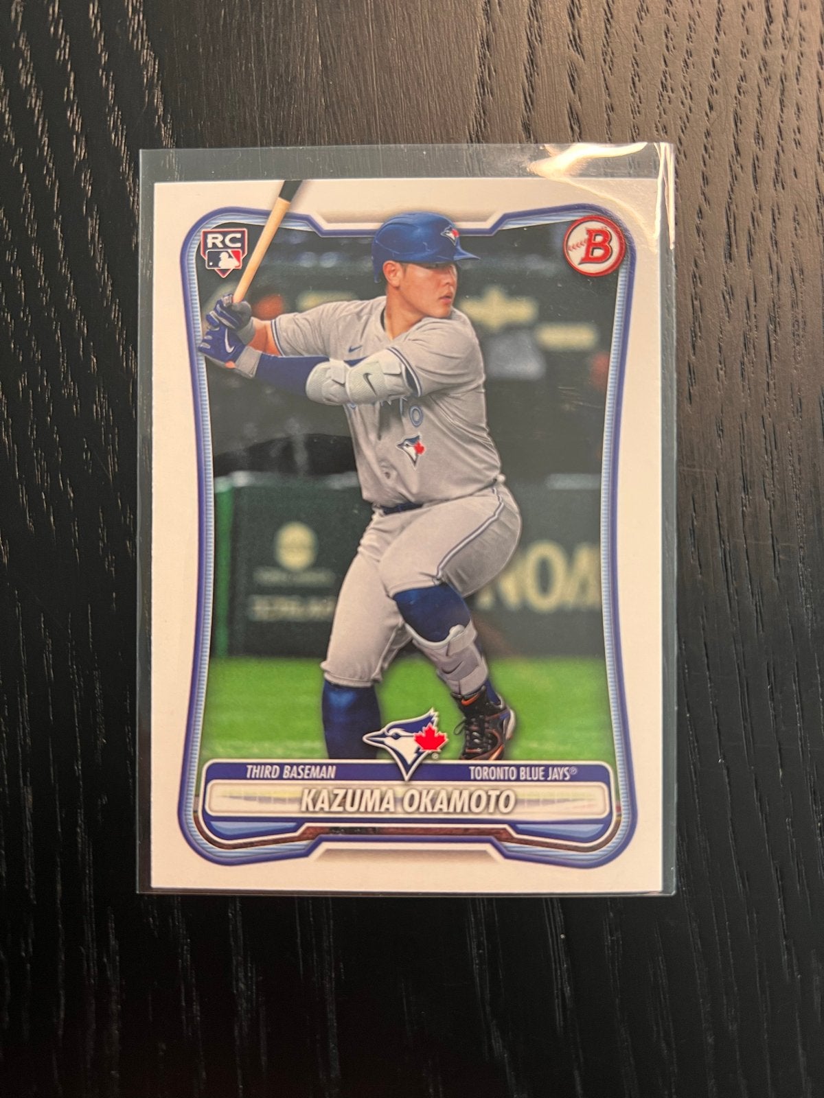 Topps Honkbal Kaart Kazuma Okamoto #28 Toronto Blue Jays, Ophalen of Verzenden, Zo goed als nieuw, Overige sporten, Spelerskaart