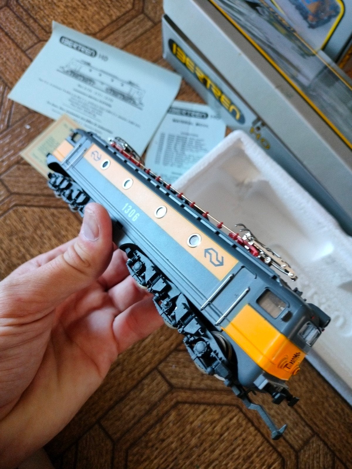 Ibertren NS Locomotief HO schaal, Overige merken, Gebruikt, Ophalen of Verzenden, NS