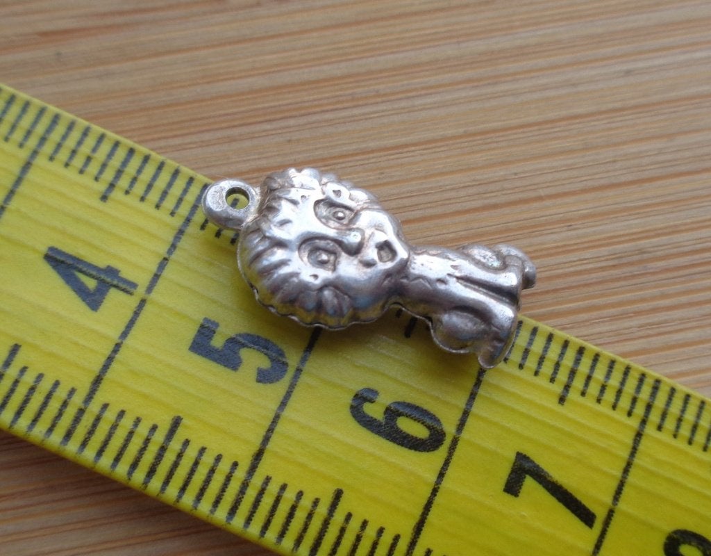 zilveren vintage bedel leeuw [316], Overige merken, Verzenden, Zo goed als nieuw, 1 bedel