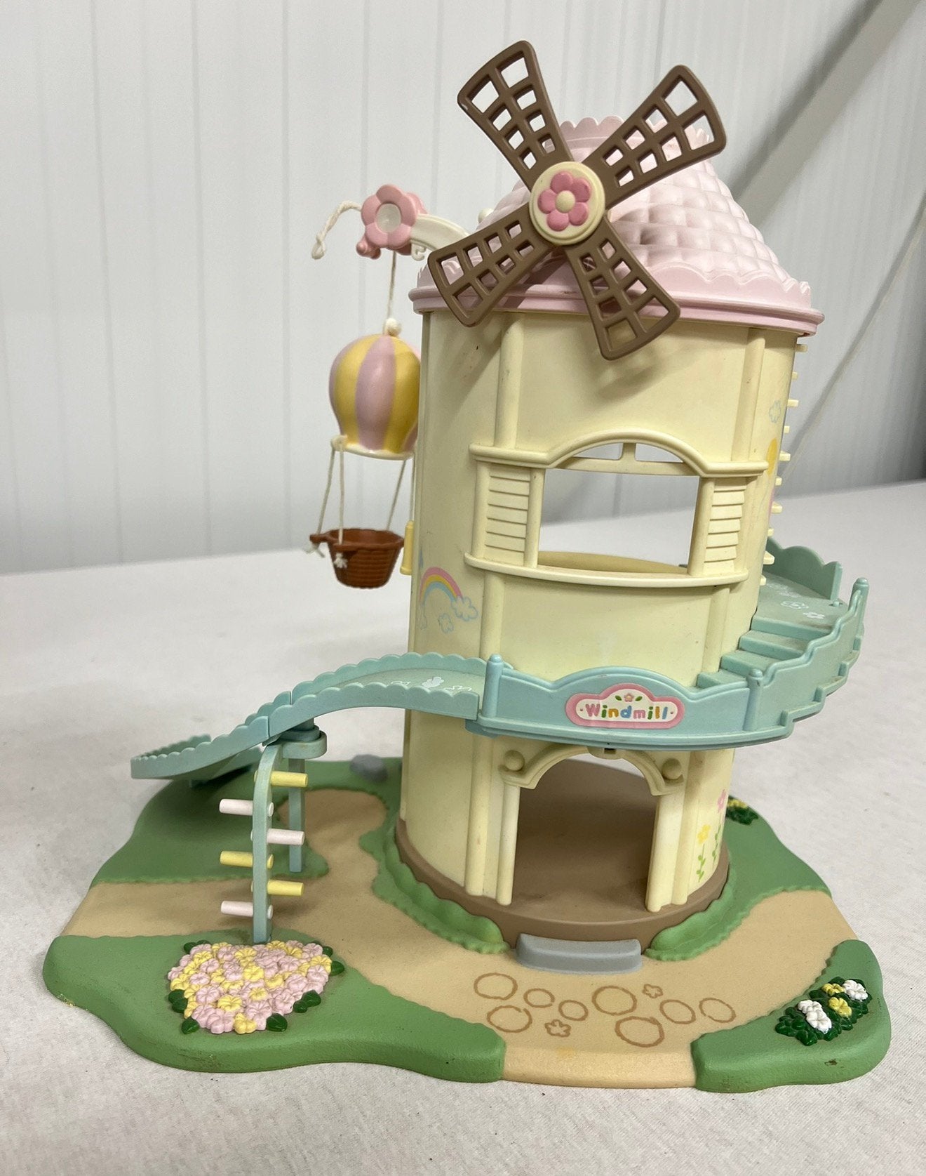 Vintage Calico Critters-Sylvanian Families Speelhuis molen, Poppenhuis, Ophalen of Verzenden, Zo goed als nieuw, H