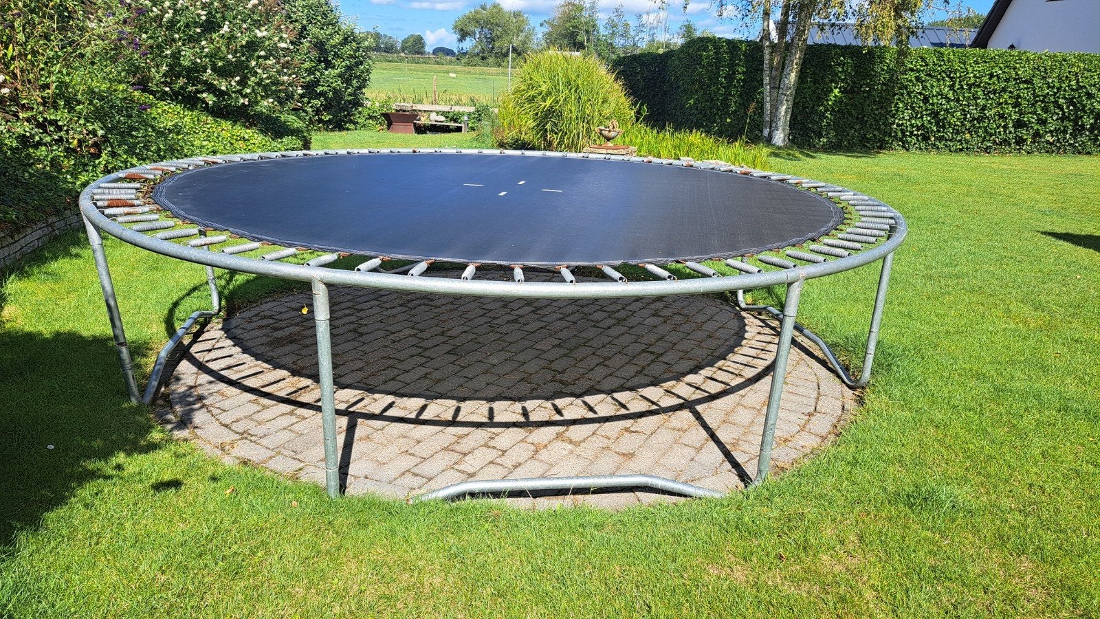 trampoline, Ophalen, Zo goed als nieuw